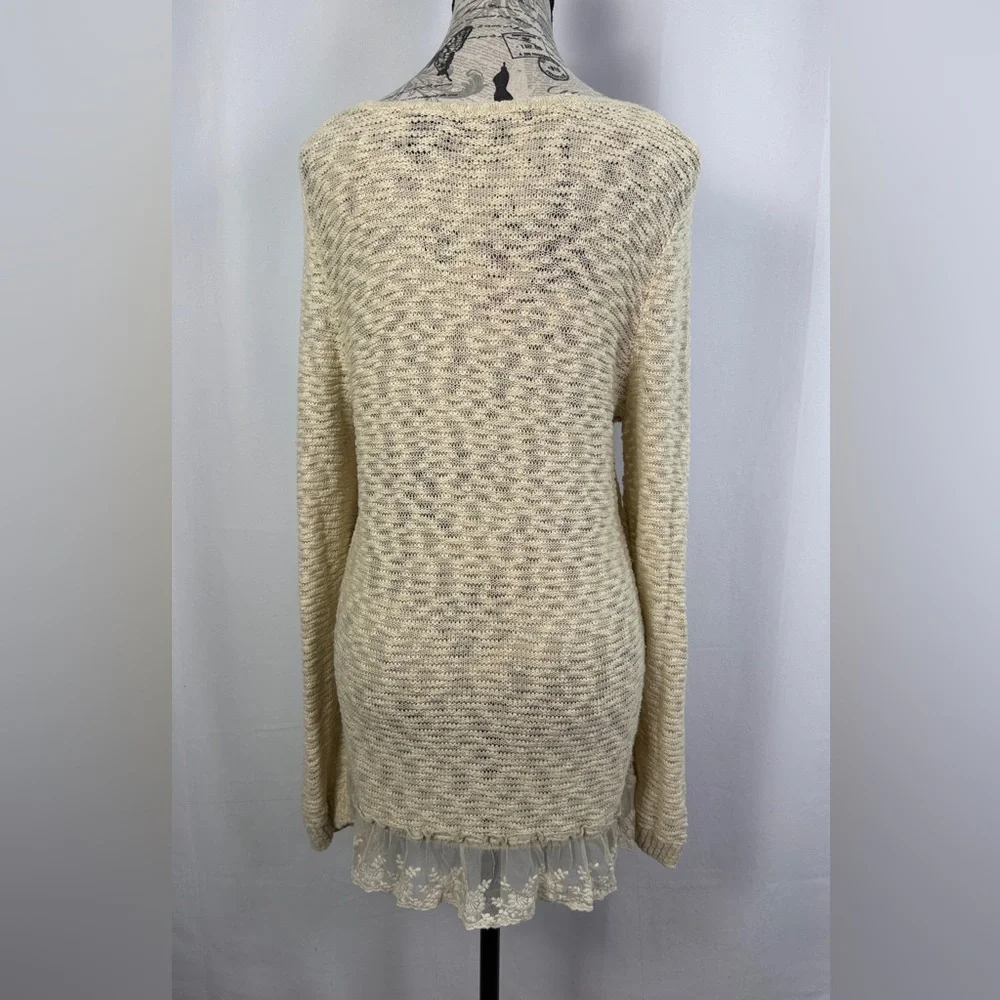 Crystal Kobe Cream Knit Sweater with Lace Hemline Boho Chic Size M